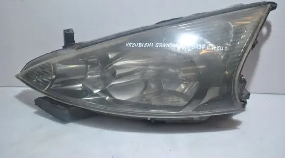 Mitsubishi Grandis Headlight/headlamp