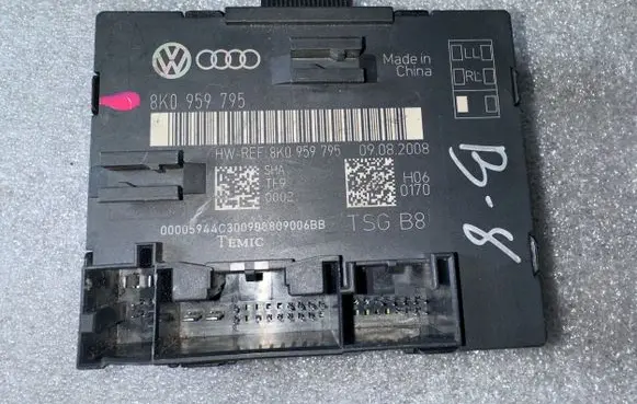 Audi A4 S4 B8 8K Door control unit/module 8K0959795