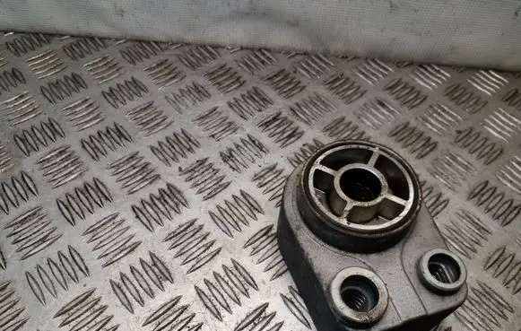 Engine oil radiator