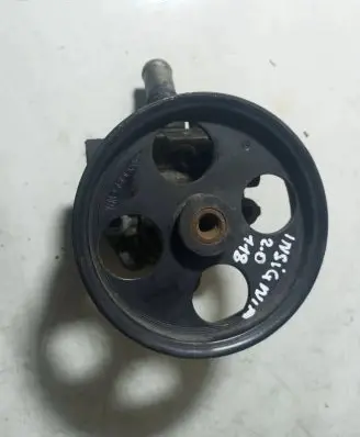 Opel Insignia A Power steering pump