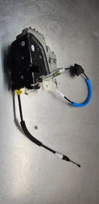 Audi A4 S4 B8 8K Front door lock 8J1837015C