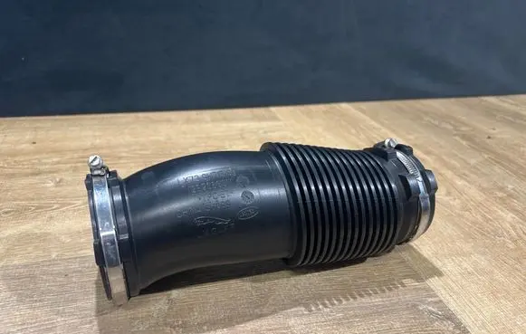 Jaguar F-Pace Air intake duct part LX739H715BB SH089