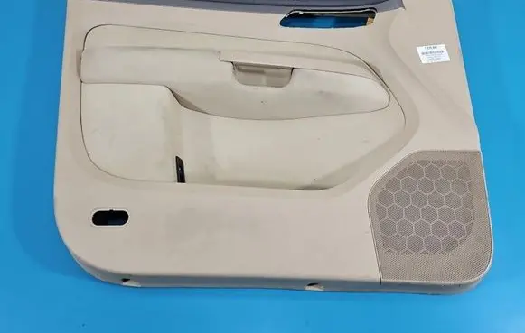 Volkswagen Touran I Front door card panel trim IMPRK1578842