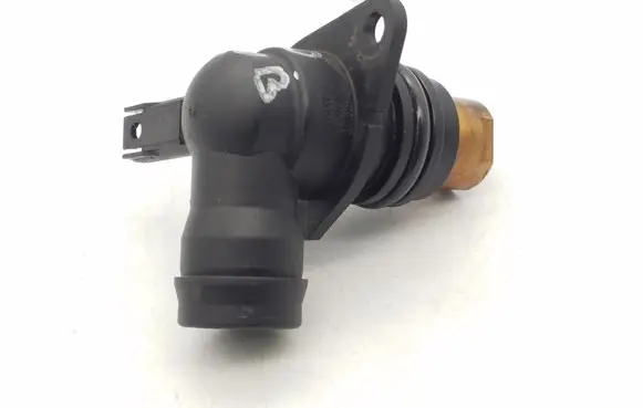 BMW 3 E90 E91 Breather hose/pipe 7530271