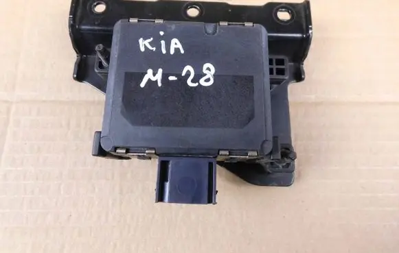 Hyundai Kona I Distronic sensor radar J995655011 0203301728
