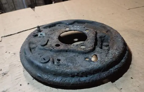 Toyota Yaris Rear brake disc plate dust cover 