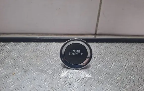 Opel Insignia B Engine start stop button switch 39177349