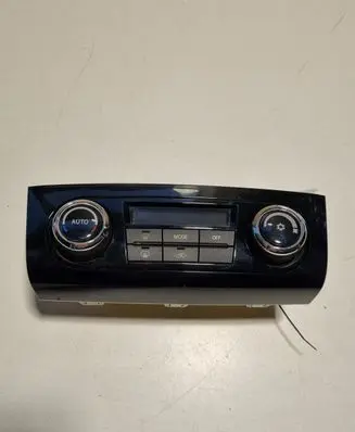 Mitsubishi Pajero Air conditioner control unit module 7820A795XA