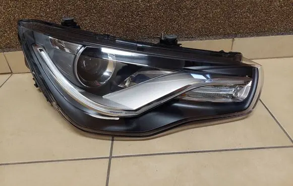 Audi A1 Headlight/headlamp 8X0941006