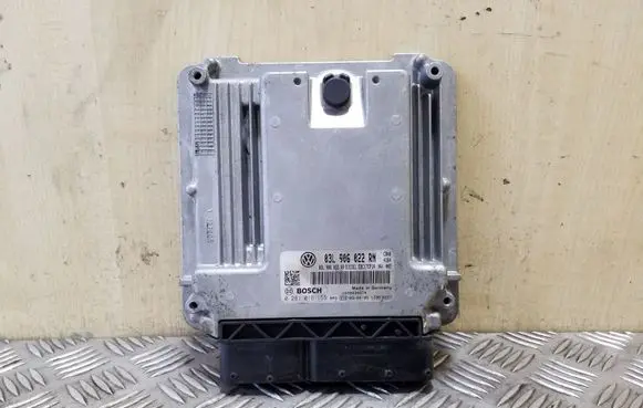 Volkswagen Tiguan Engine control unit/module 03L906022RN 0281016155