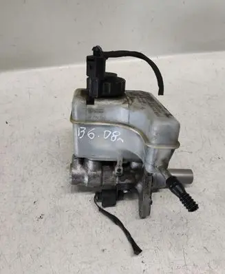 Volkswagen PASSAT B6 Master brake cylinder