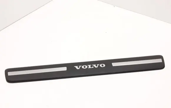 Volvo XC60 Front sill trim cover 31349213