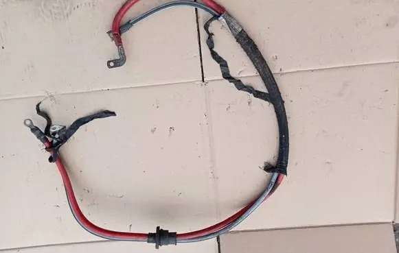 Peugeot Boxer Positive cable (battery) 1347776000
