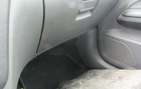 Ford Focus C-MAX Glove box 