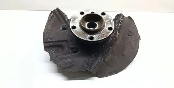 BMW X5 E53 Front wheel hub spindle knuckle