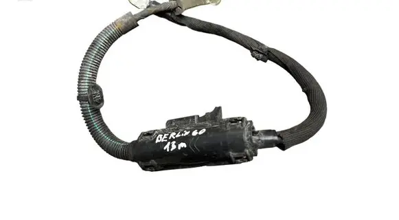 Citroen Berlingo Wires (starter motor) 7034726210