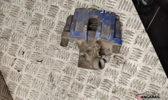 Ford Focus Rear brake caliper