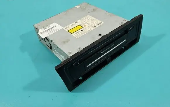 Audi Q5 SQ5 CD/DVD changer 8T1035670J IMPRK1580311