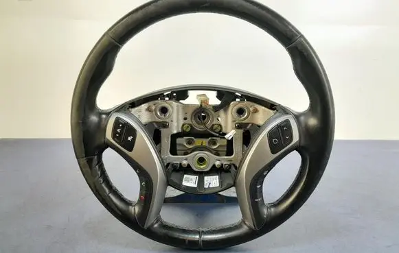 Hyundai i30 Steering wheel 56110A6771RDR