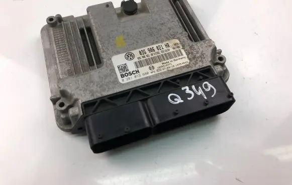 Volkswagen PASSAT B6 Engine control unit/module ECU 03G906021HR 0281013680