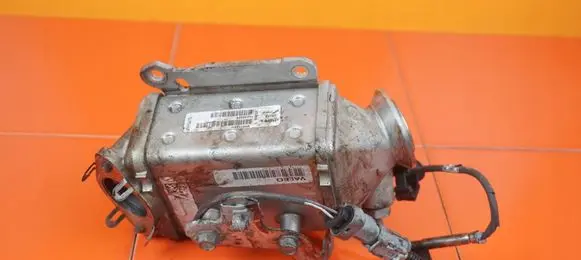 Opel Corsa E EGR valve cooler 55249454 B13DTC