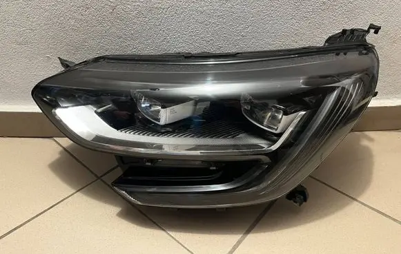 Renault Megane IV Headlight/headlamp 260604423R