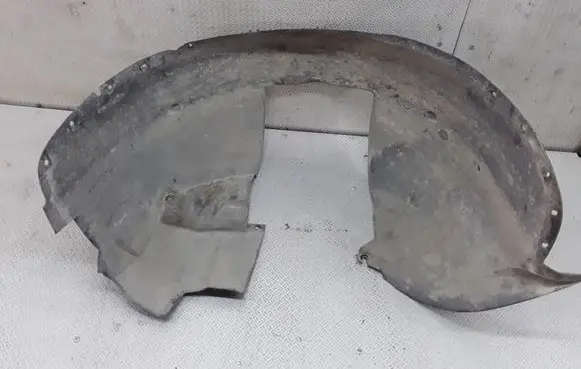 Volvo V70 Front wheel arch liner splash guards 8648173