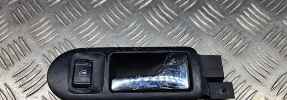 Audi A4 S4 B5 8D Front door interior handle 3B1837114 6769328