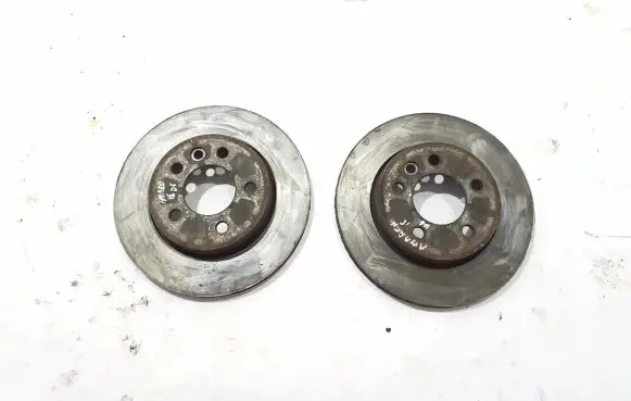Volkswagen Amarok Rear brake disc 2N0615601