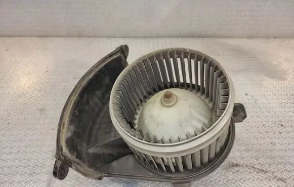 Renault Kangoo II Heater fan/blower 173830100