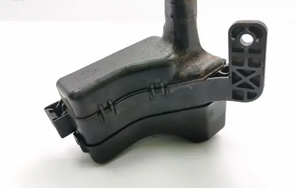 Toyota Avensis T250 Fuse module
