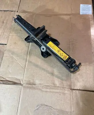 Ford Focus Lift Jack 1M5A17080AA