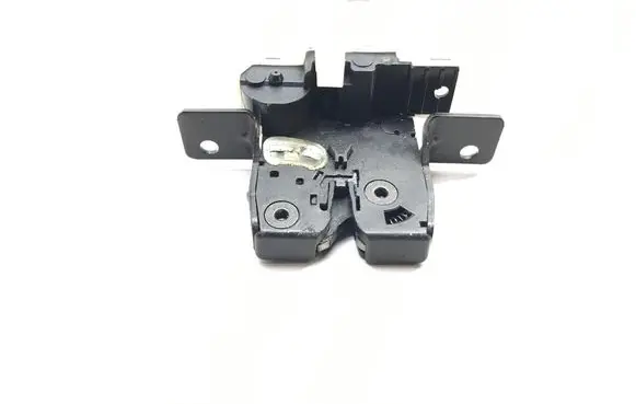 Renault Clio III Loading door lock K5248