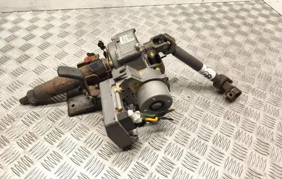 Ford Fiesta Steering wheel axle 8V513C529KK DL094245B1