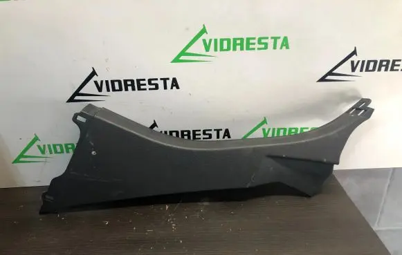 Ford Grand C-MAX Rear seat side bottom trim AM51U31017AC D0D1A