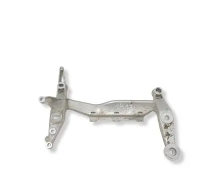 Porsche Cayenne (9PA) Pneumatic air compressor holding bracket 7L0616879
