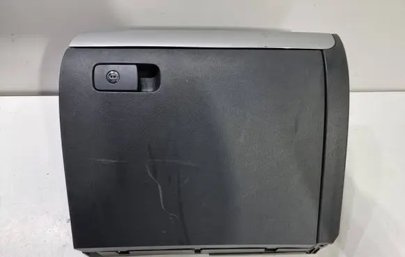 Volkswagen Jetta VI Glove box set 5C7857097S82V