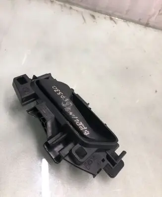 Citroen Berlingo Front door interior handle 9819743977