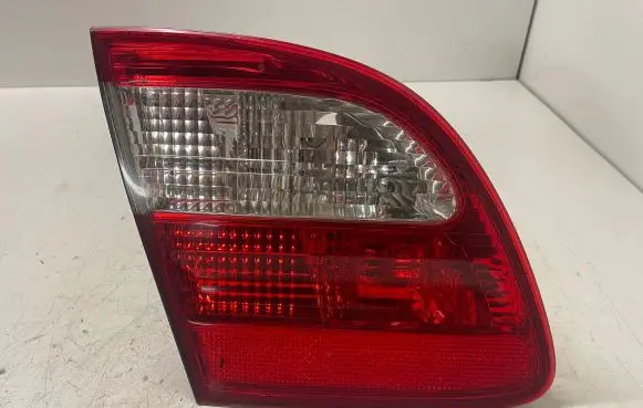 Mercedes-Benz E W211 Tailgate rear/tail lights A2118201364