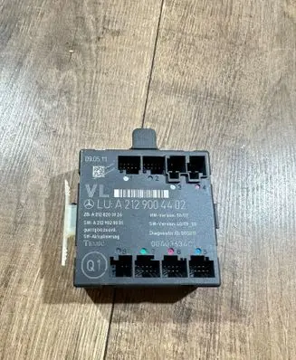 Mercedes-Benz C W204 Door control unit/module A2129004402 A2129028001 A2128203926