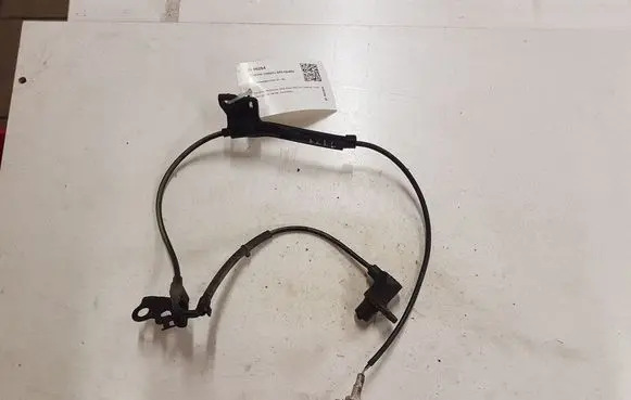 Toyota Avensis T250 ABS brake wheel speed sensor 8826612620 8954202040