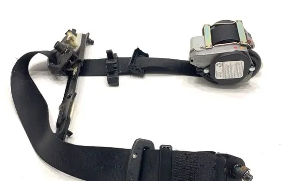 Fiat Tipo Front seatbelt 7356310140