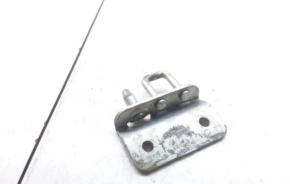 Mercedes-Benz Sprinter W906 Loading door lock loop/hook striker A9067400032