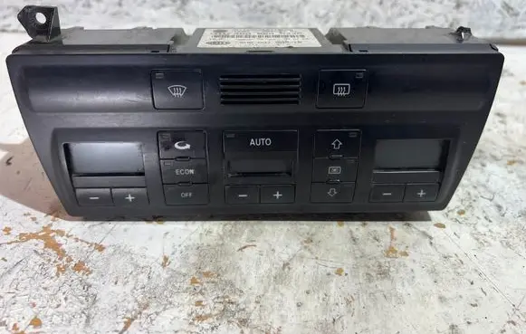 Audi A6 S6 C5 4B Climate control unit 4B0820043P
