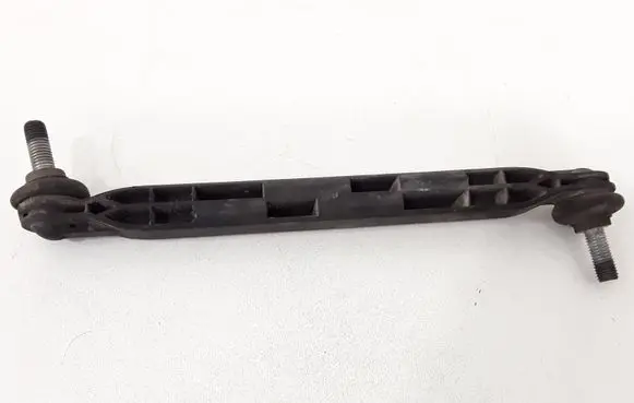 Opel Insignia A Front anti-roll bar/stabilizer link 