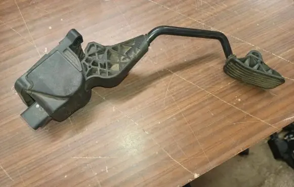 Citroen Berlingo Accelerator throttle pedal 0280755035 9655467180