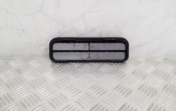Mercedes-Benz C W205 Fender grill A2058301201