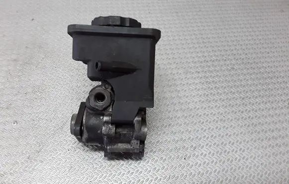BMW 3 E46 Power steering pump