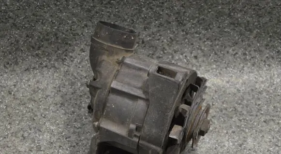 BMW 5 E34 Generator/alternator 0120462202