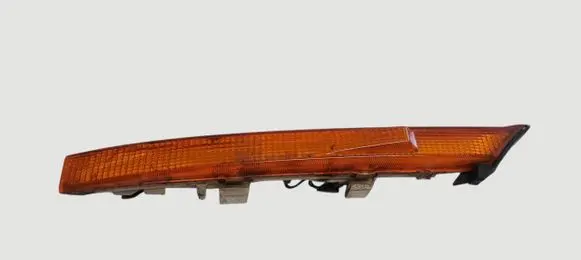 Mitsubishi Galant Front indicator light 046-0445L 6215 046-0443L